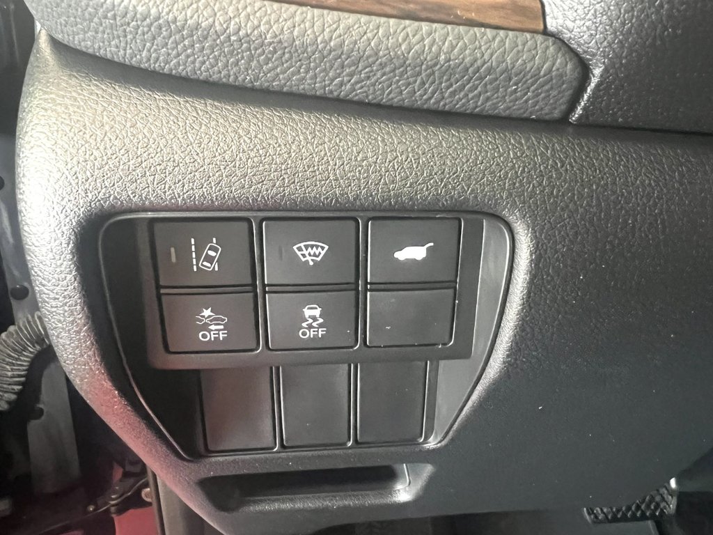 2022 Honda CR-V TOURING CUIR + NAVIGATION! in Montmagny, Quebec - 7 - w1024h768px