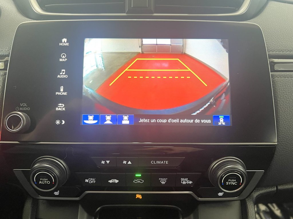 2022 Honda CR-V TOURING CUIR + NAVIGATION! in Montmagny, Quebec - 11 - w1024h768px