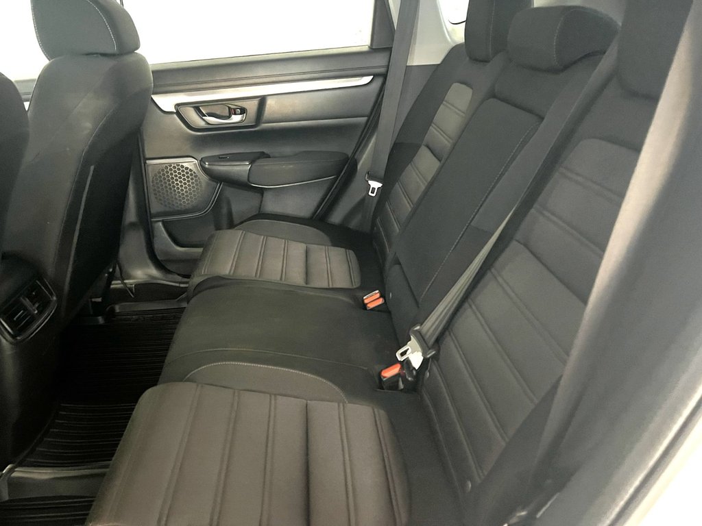 2018 Honda CR-V LX in Montmagny, Quebec - 17 - w1024h768px