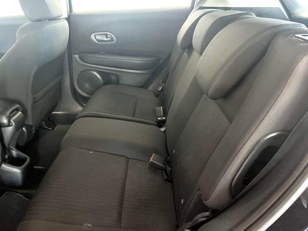 2018 Honda HR-V LX 4WD LX in Montmagny, Quebec - 14 - w1024h768px