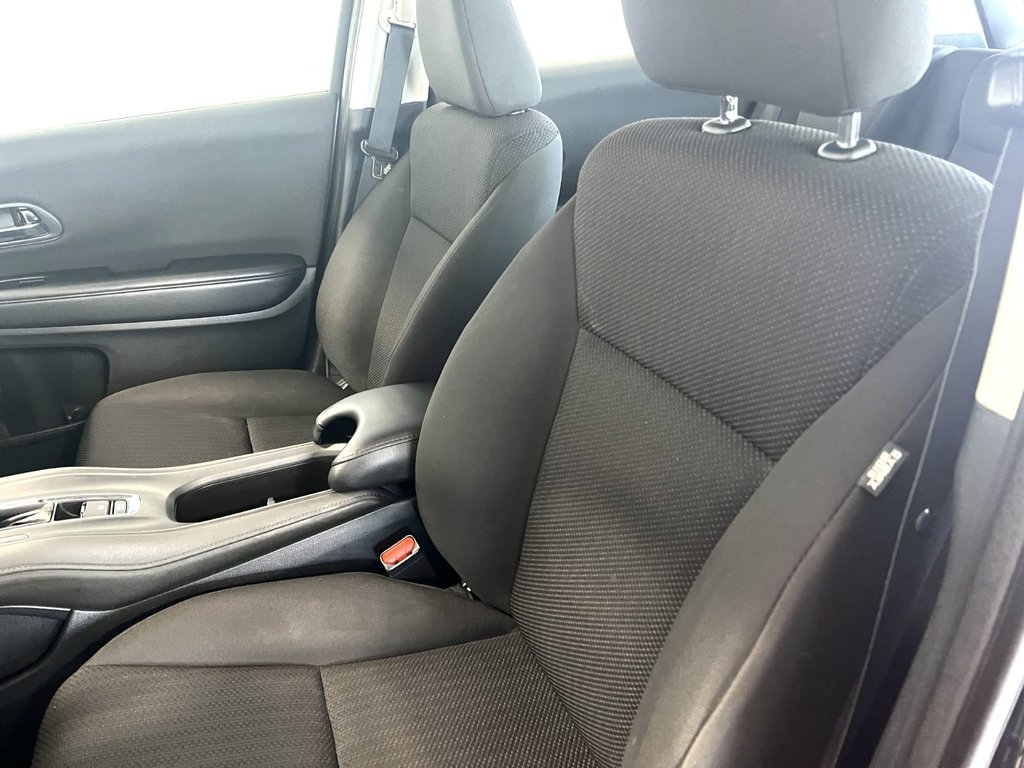 2018 Honda HR-V LX 4WD LX in Montmagny, Quebec - 13 - w1024h768px