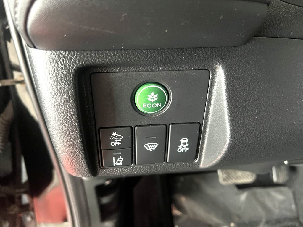 2021 Honda HR-V LX in Montmagny, Quebec - 9 - w1024h768px