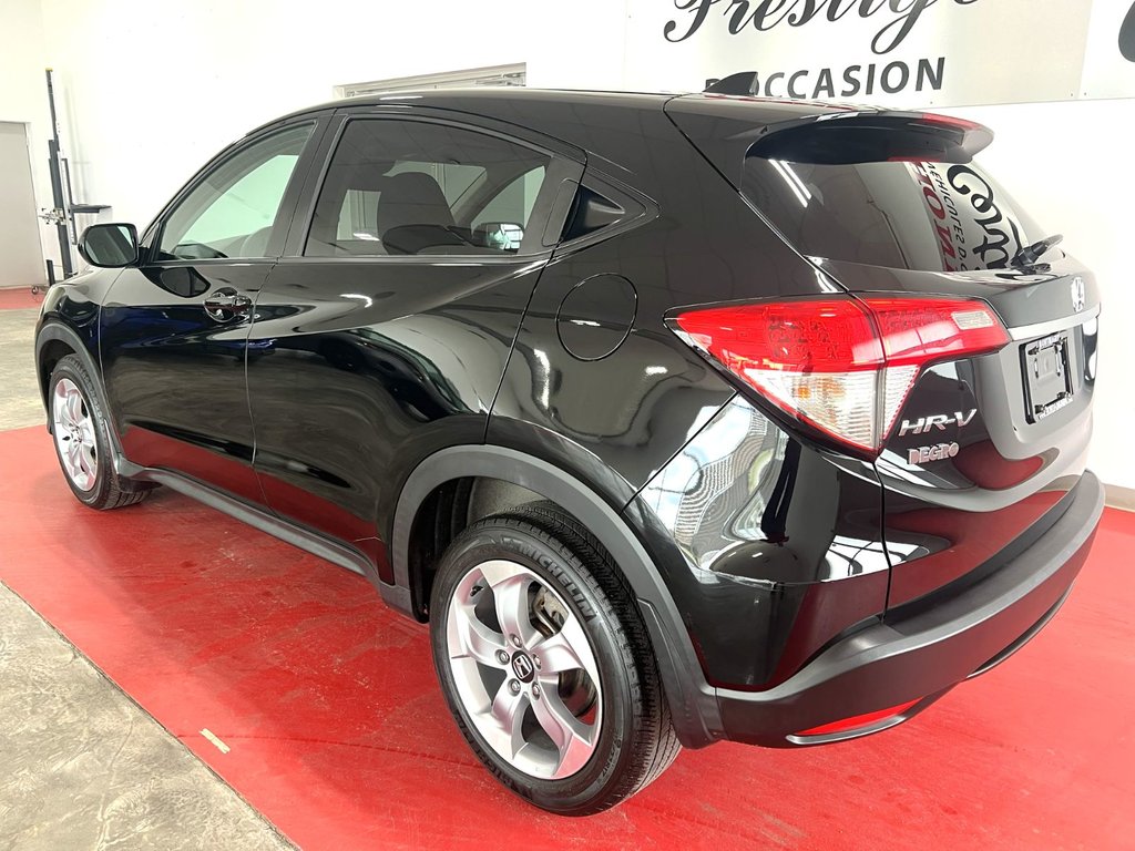 2021 Honda HR-V LX in Montmagny, Quebec - 3 - w1024h768px
