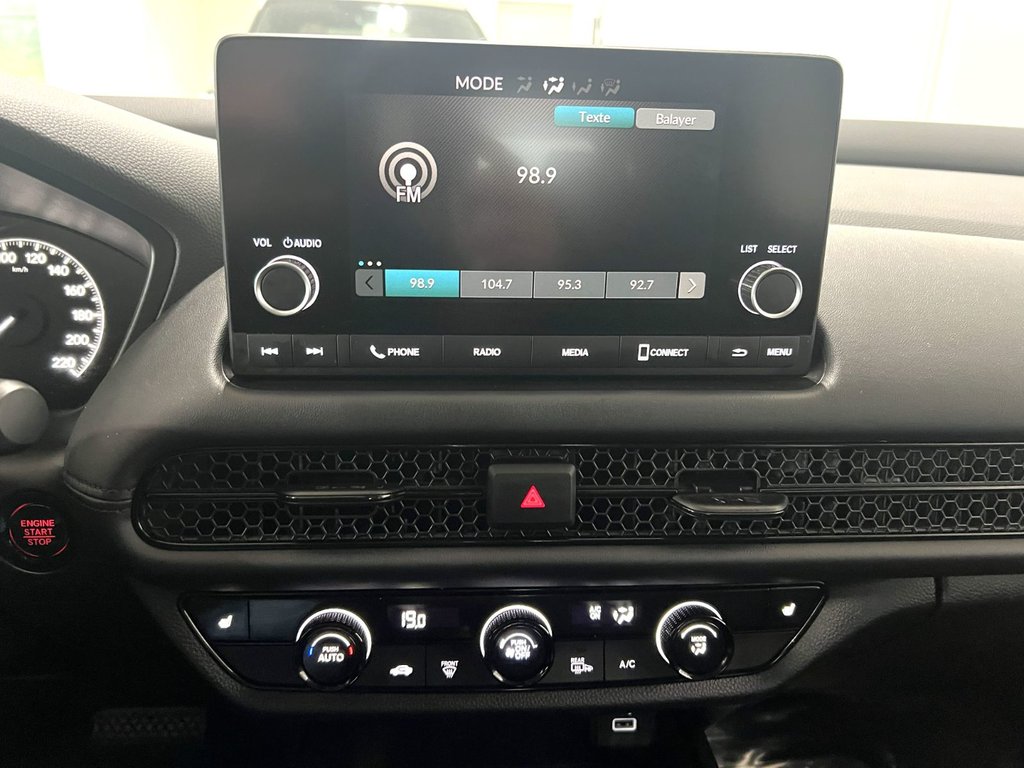2024 Honda HR-V LX LX-B 4WD in Montmagny, Quebec - 12 - w1024h768px