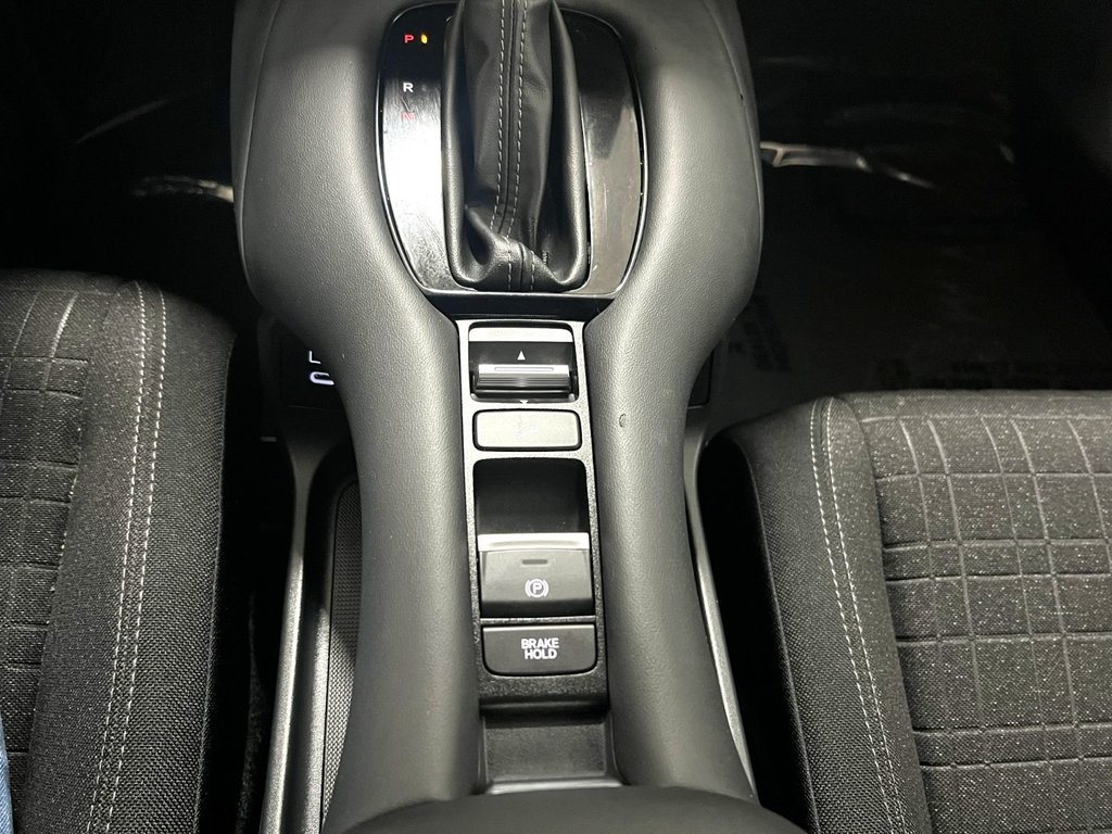 2024 Honda HR-V LX LX-B 4WD in Montmagny, Quebec - 14 - w1024h768px