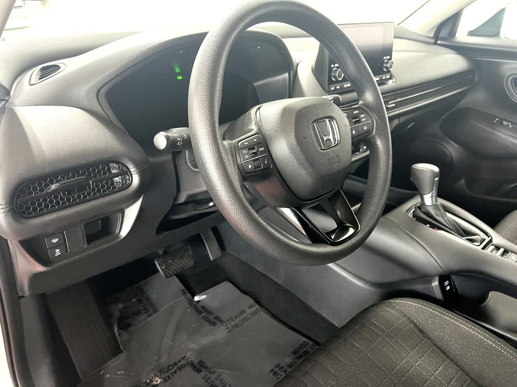 2024 Honda HR-V LX LX-B 4WD in Montmagny, Quebec - 15 - w1024h768px