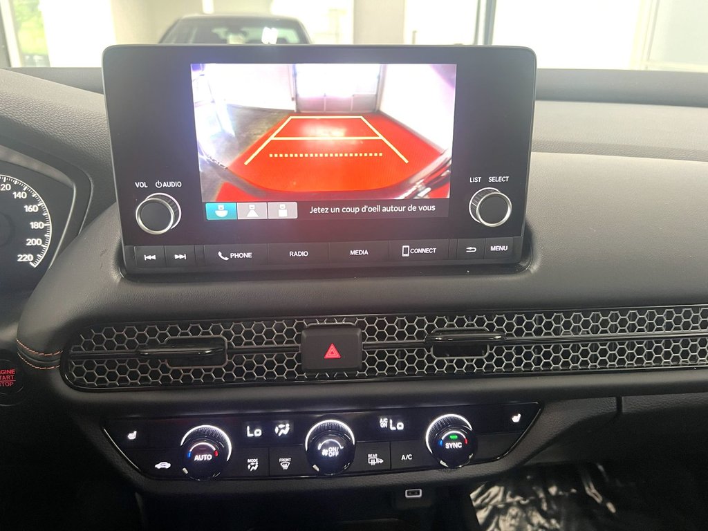 2024 Honda HR-V SPORT in Montmagny, Quebec - 12 - w1024h768px