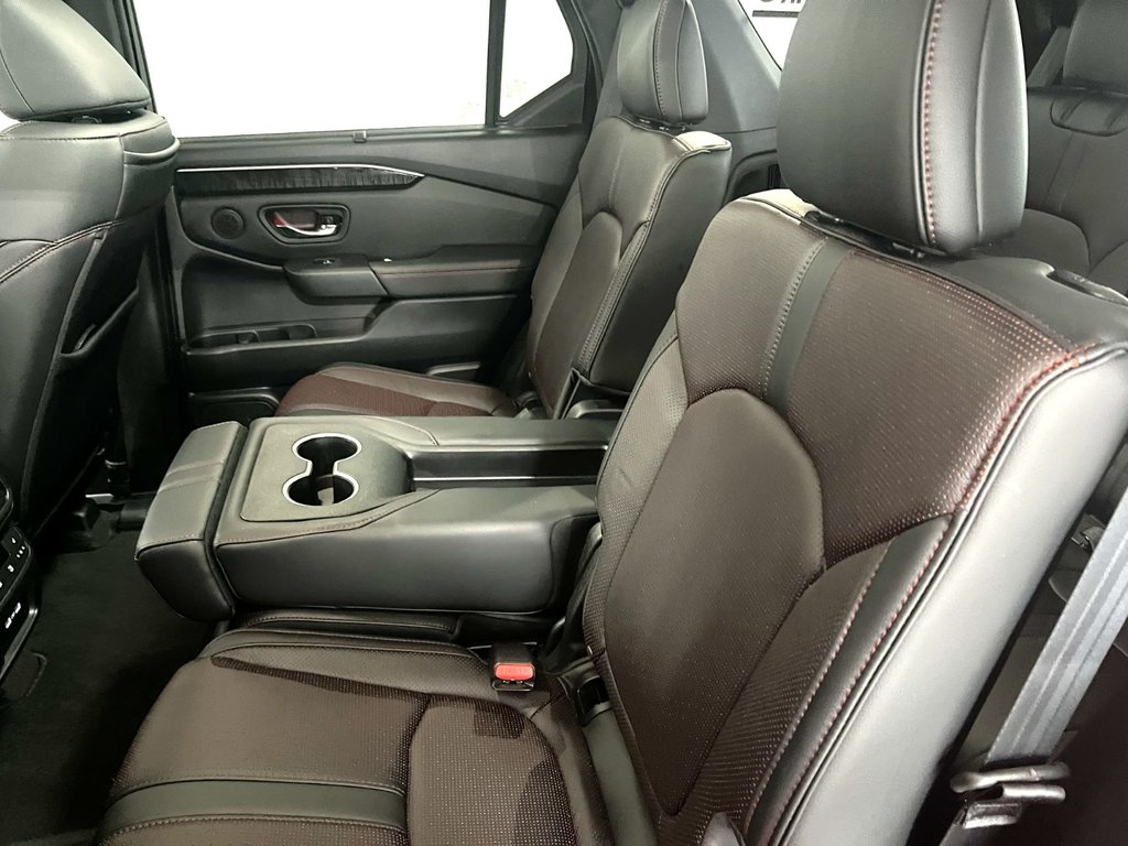 Honda PILOT BLACK EDITION BLACK EDI 2023 à Montmagny, Québec - 19 - w1024h768px