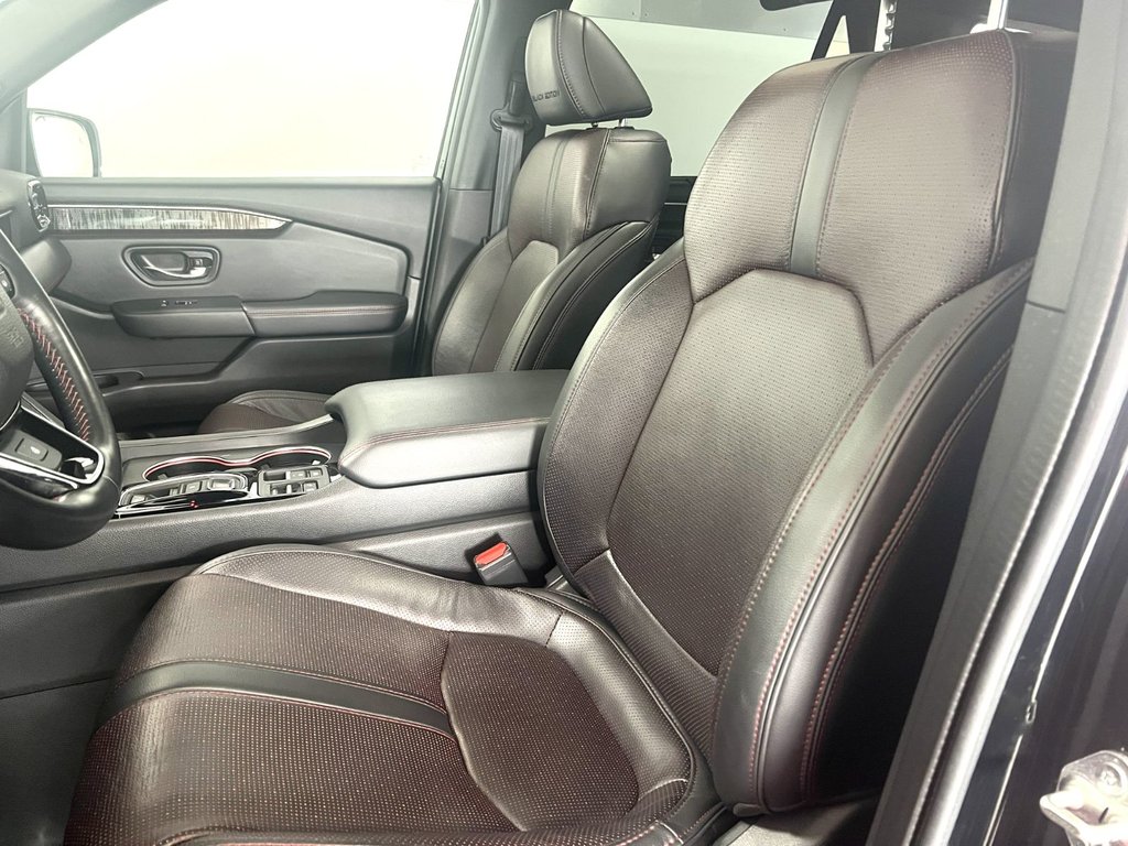 2023 Honda PILOT BLACK EDITION GAR. PROLONGÉE HONDA!! in Montmagny, Quebec - 17 - w1024h768px