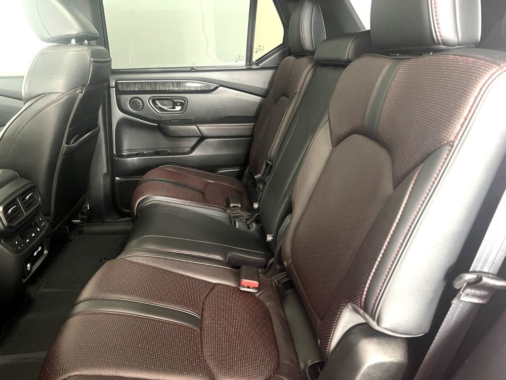 2023 Honda PILOT BLACK EDITION GAR. PROLONGÉE HONDA!! in Montmagny, Quebec - 19 - w1024h768px