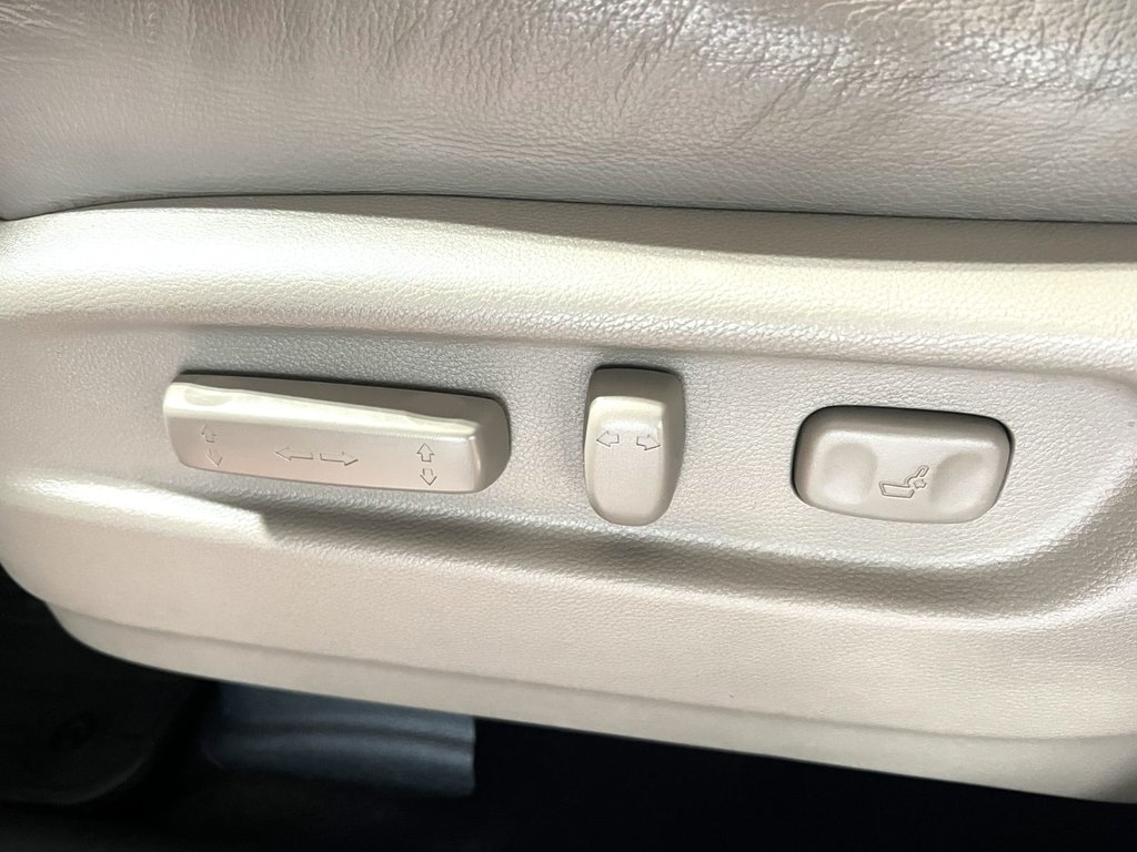 2017 Honda PILOT EXL DVD 8 PASSAGERS in Montmagny, Quebec - 10 - w1024h768px