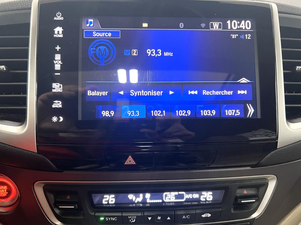 2017 Honda PILOT EXL DVD 8 PASSAGERS in Montmagny, Quebec - 14 - w1024h768px