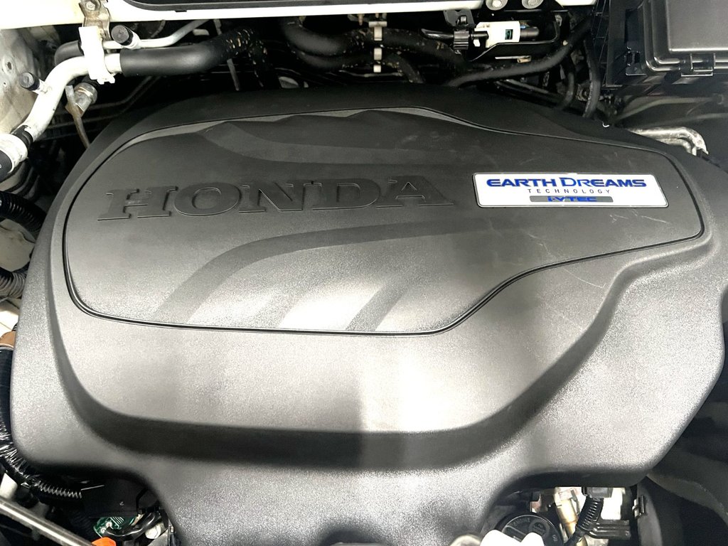 Honda RIDGELINE SPORT 5000 LIVRES REMORQUAGE! 2017 à Montmagny, Québec - 22 - w1024h768px