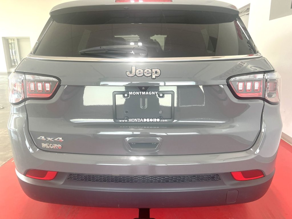 2023 Jeep COMPASS SPORT in Montmagny, Quebec - 3 - w1024h768px