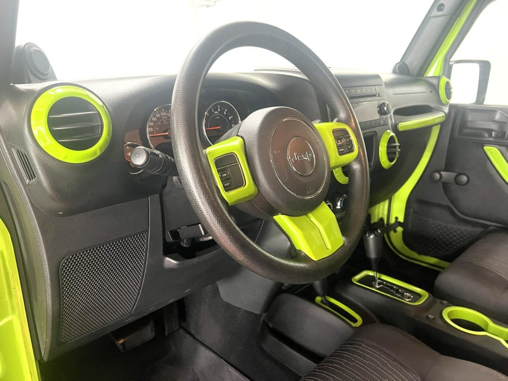 Jeep WRANGLER SPORT  2012 à Montmagny, Québec - 12 - w1024h768px