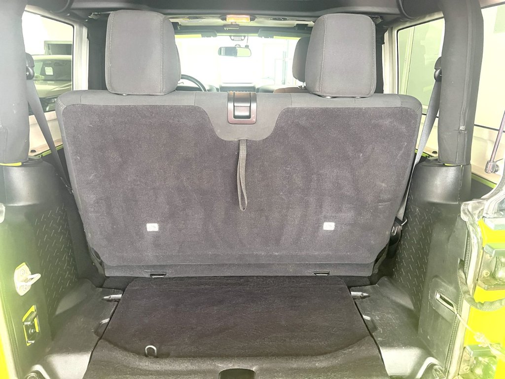 Jeep WRANGLER SPORT  2012 à Montmagny, Québec - 4 - w1024h768px