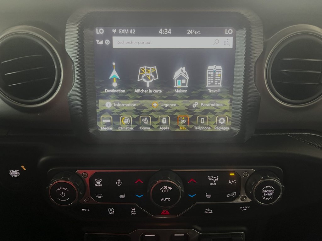 2022 Jeep WRANGLER SPORT WILLYS in Montmagny, Quebec - 12 - w1024h768px