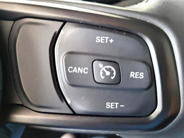 2022 Jeep WRANGLER UNLIMITED SPORT in Montmagny, Quebec - 10 - w1024h768px