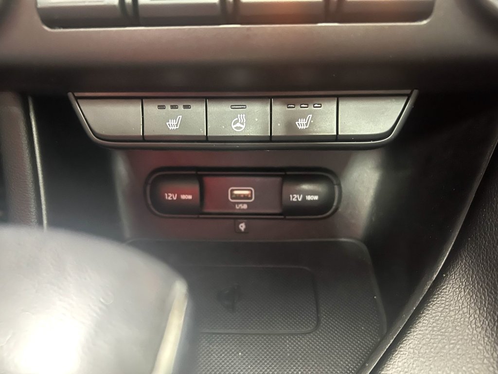 Kia SPORTAGE EX  2022 à Montmagny, Québec - 16 - w1024h768px