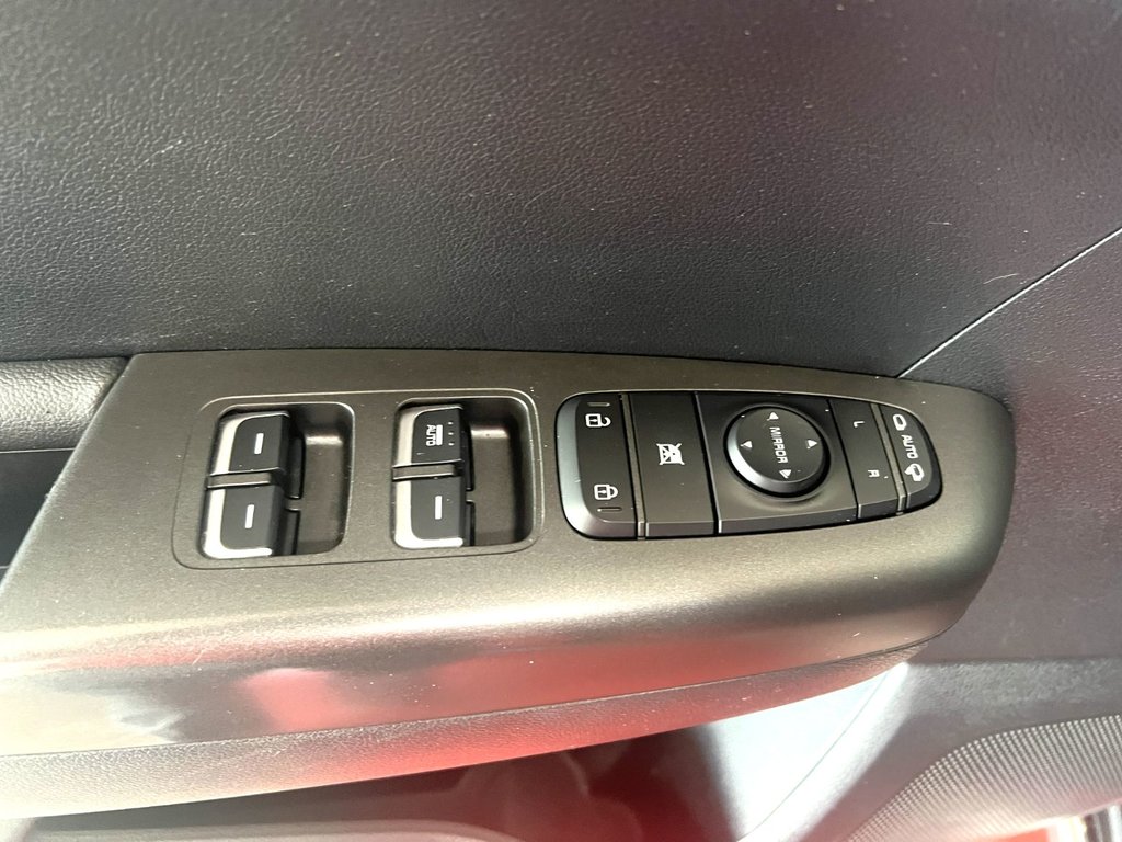 Kia SPORTAGE EX  2022 à Montmagny, Québec - 8 - w1024h768px