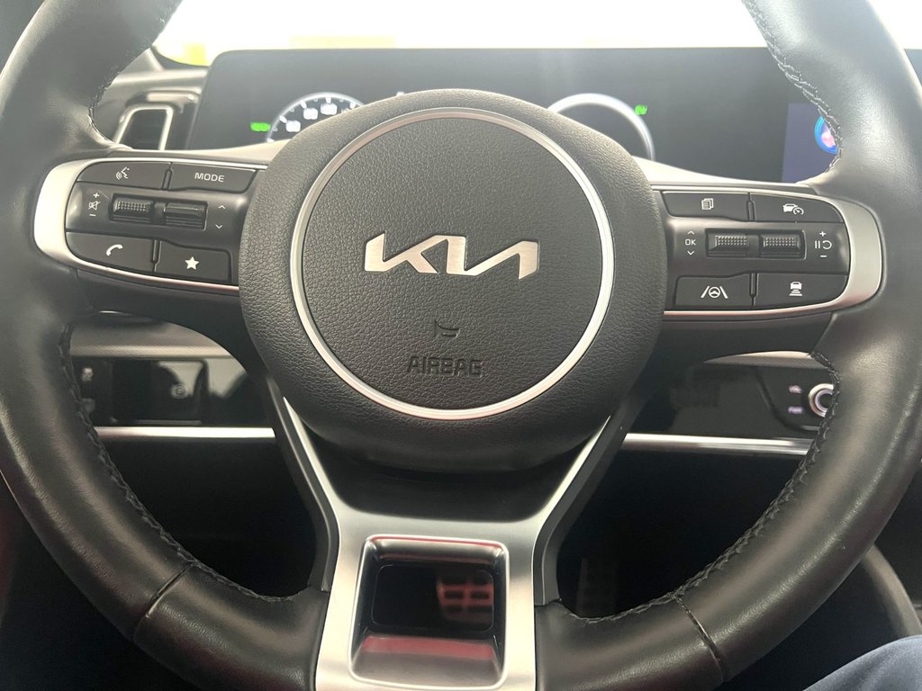 2023 Kia Sportage in Montmagny, Quebec - 12 - w1024h768px
