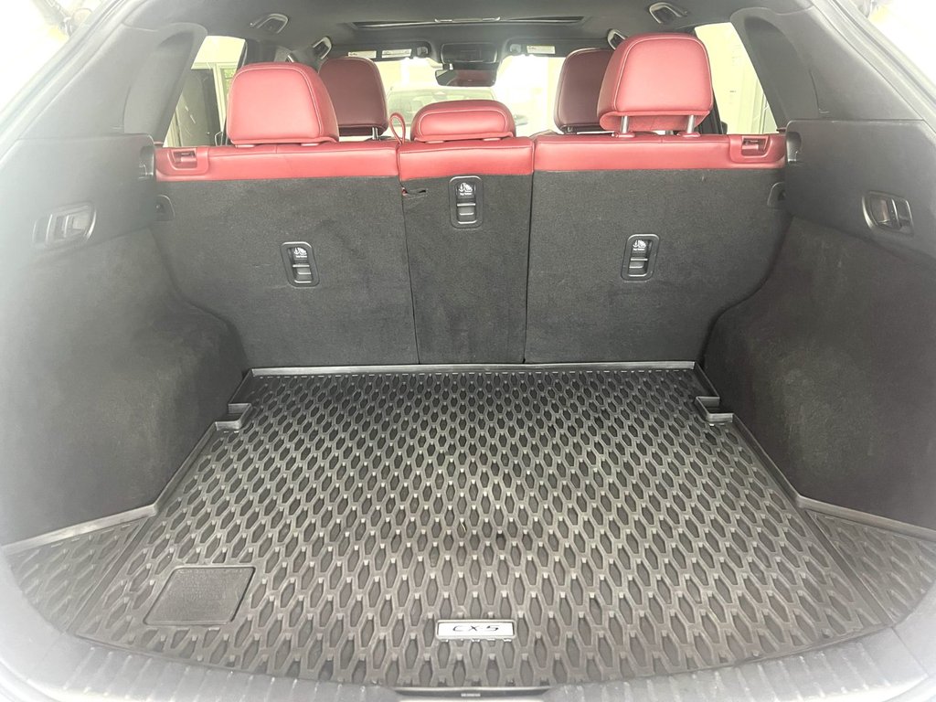 2021 Mazda CX-5 GRAND TOUR RESERVE in Montmagny, Quebec - 5 - w1024h768px