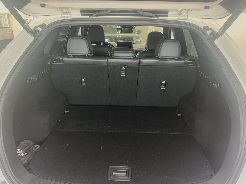 Mazda CX-5 GRAND TOURING  2023 à Montmagny, Québec - 4 - w1024h768px