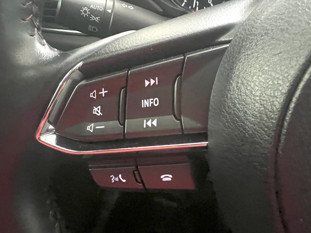 Mazda CX-5 PREFERRED  2022 à Montmagny, Québec - 11 - w1024h768px