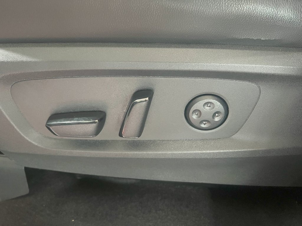 2022 Nissan PATHFINDER SL in Montmagny, Quebec - 18 - w1024h768px