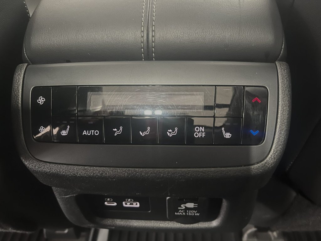 2022 Nissan PATHFINDER SL in Montmagny, Quebec - 23 - w1024h768px