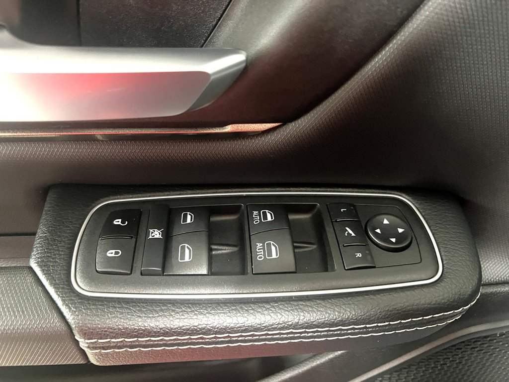 2022 Ram 1500 SPORT GAR. PLAN OR! ECRAN NAV. 12 POUCES! in Montmagny, Quebec - 7 - w1024h768px