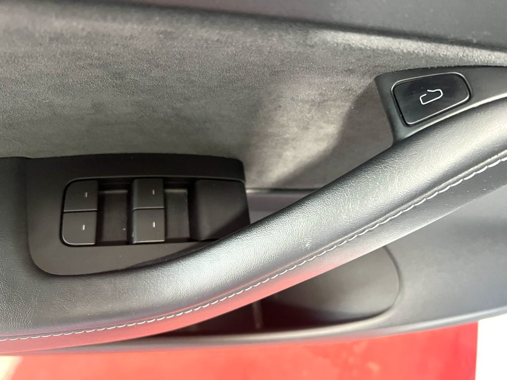 2022 Tesla MODEL 3 LONG AUTONOMIE in Montmagny, Quebec - 9 - w1024h768px