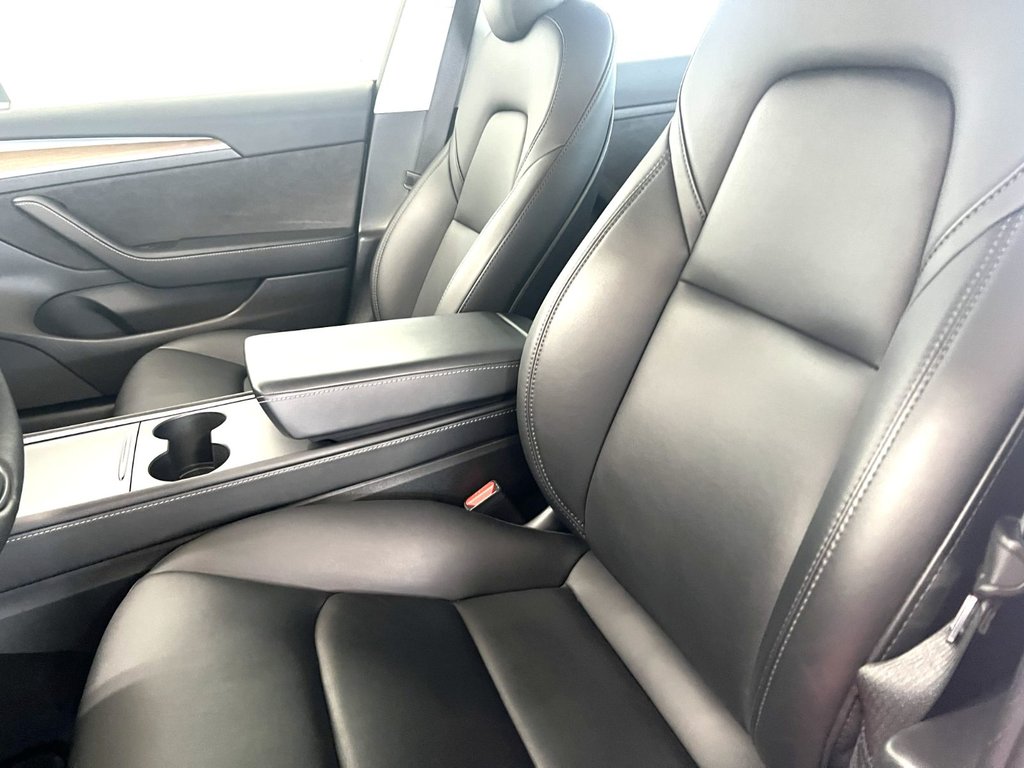 2022 Tesla MODEL 3 LONG AUTONOMIE in Montmagny, Quebec - 14 - w1024h768px
