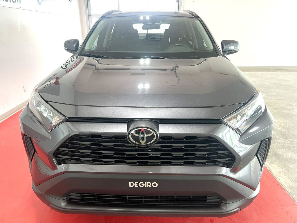 2019 Toyota RAV4 LE in Montmagny, Quebec - 7 - w1024h768px