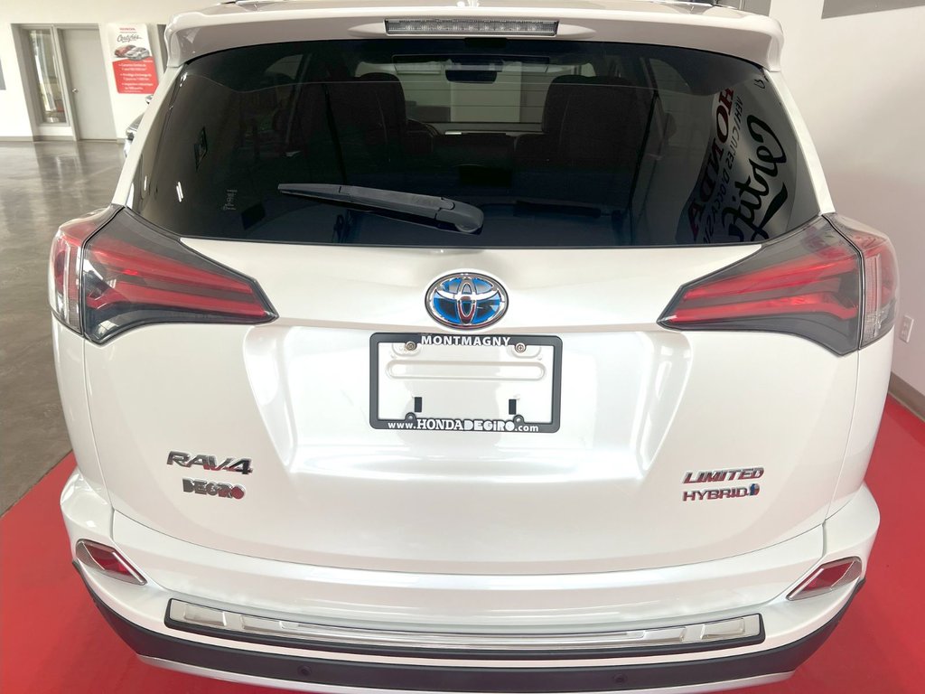 2016 Toyota RAV4 in Montmagny, Quebec - 4 - w1024h768px