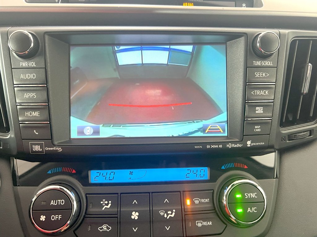 2016 Toyota RAV4 in Montmagny, Quebec - 14 - w1024h768px