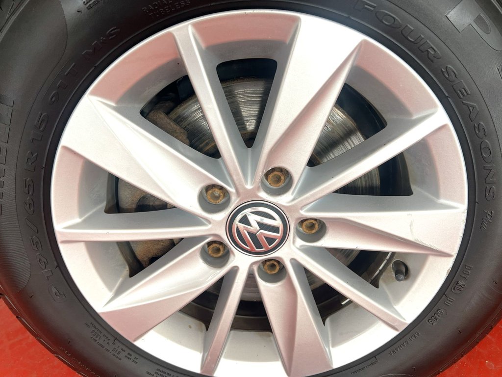 2018 Volkswagen GOLF TRENDLINE AUTOMATIQUE in Montmagny, Quebec - 2 - w1024h768px