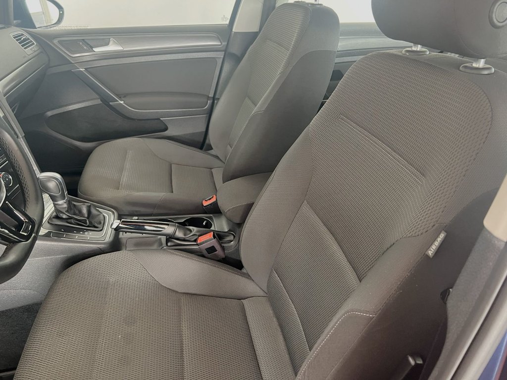 2018 Volkswagen GOLF TRENDLINE AUTOMATIQUE in Montmagny, Quebec - 17 - w1024h768px
