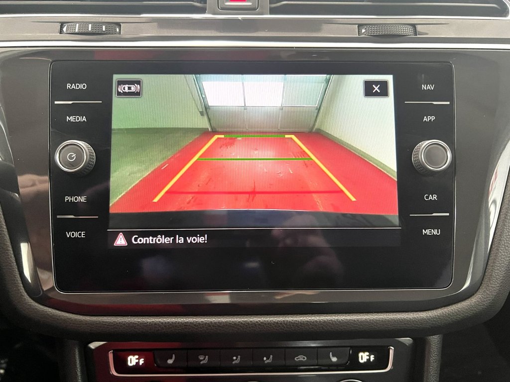 Volkswagen TIGUAN COMFORTLINE 4MOTION CUIR + NAVIGATION! 2021 à Montmagny, Québec - 14 - w1024h768px