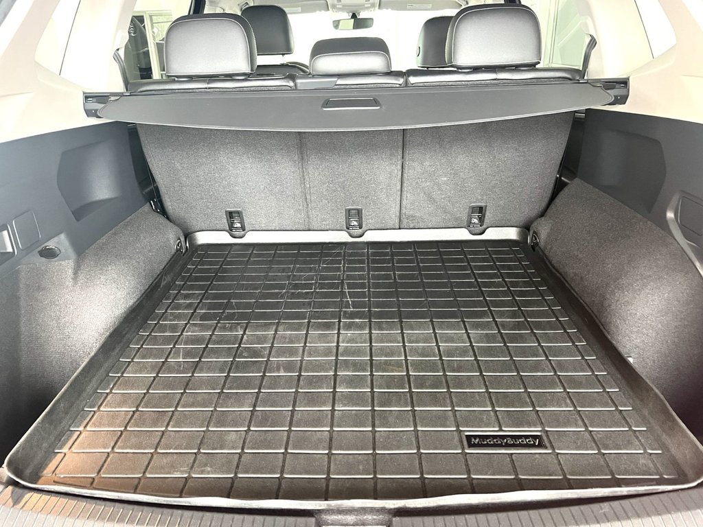 Volkswagen TIGUAN COMFORTLINE 4MOTION CUIR + NAVIGATION! 2021 à Montmagny, Québec - 5 - w1024h768px