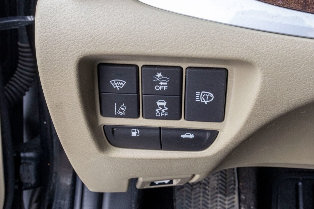 2019 Acura TLX Tech in Charlemagne, Quebec - 22 - w1024h768px