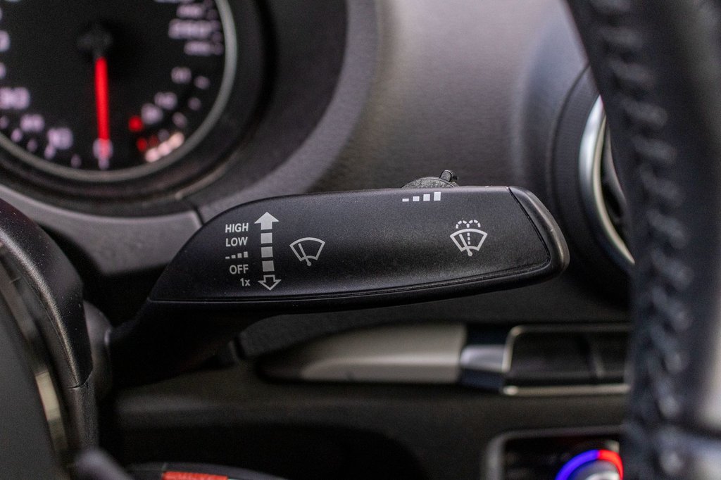 Audi A3 KOMFORT QUATTRO **CUIR+SIÈGES CHAUFFANTS+TOIT** 2015 à Charlemagne, Québec - 21 - w1024h768px