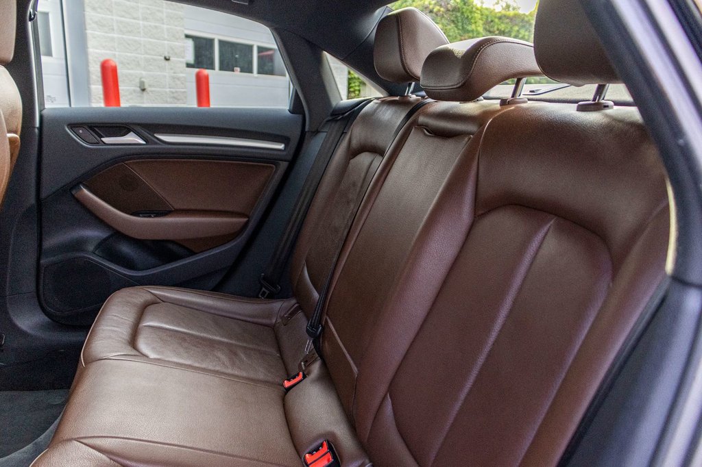Audi A3 KOMFORT QUATTRO **CUIR+SIÈGES CHAUFFANTS+TOIT** 2015 à Charlemagne, Québec - 31 - w1024h768px
