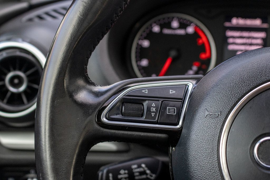 Audi A3 KOMFORT QUATTRO **CUIR+SIÈGES CHAUFFANTS+TOIT** 2015 à Charlemagne, Québec - 12 - w1024h768px