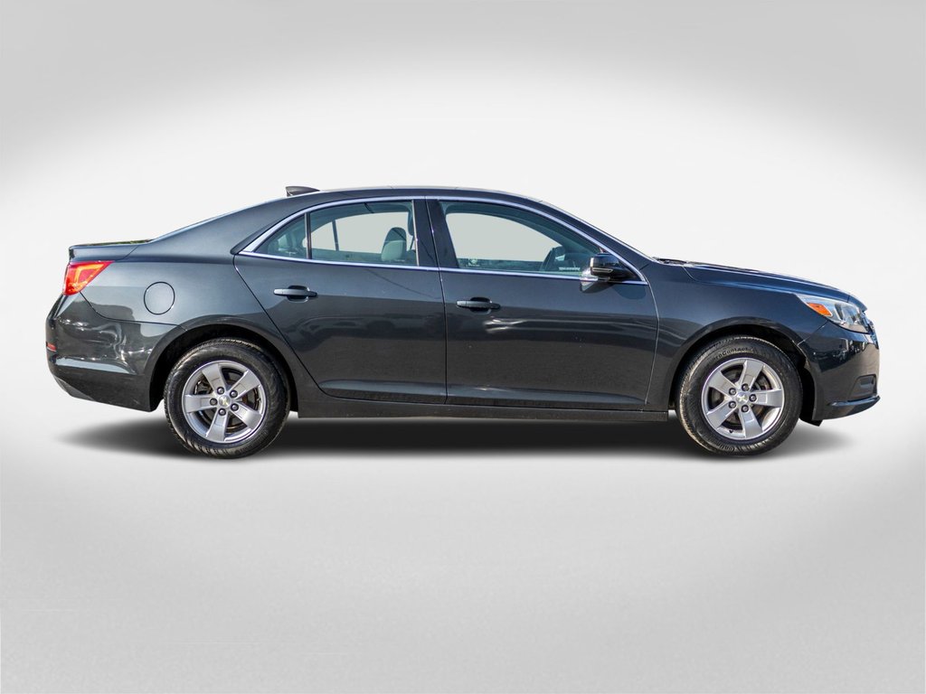 Chevrolet Malibu LS **JAMAIS ACCIDENTÉ+BAS KILO+UN SEUL PROPRIO** 2016 à Charlemagne, Québec - 6 - w1024h768px