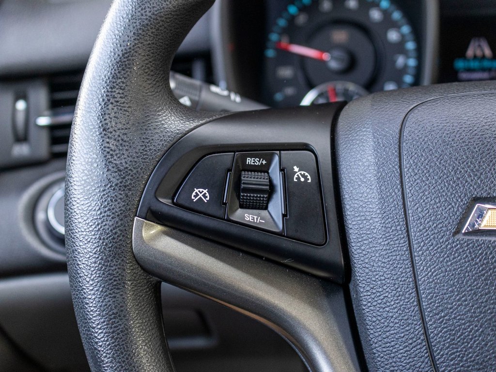 Chevrolet Malibu LS **JAMAIS ACCIDENTÉ+BAS KILO+UN SEUL PROPRIO** 2016 à Charlemagne, Québec - 12 - w1024h768px