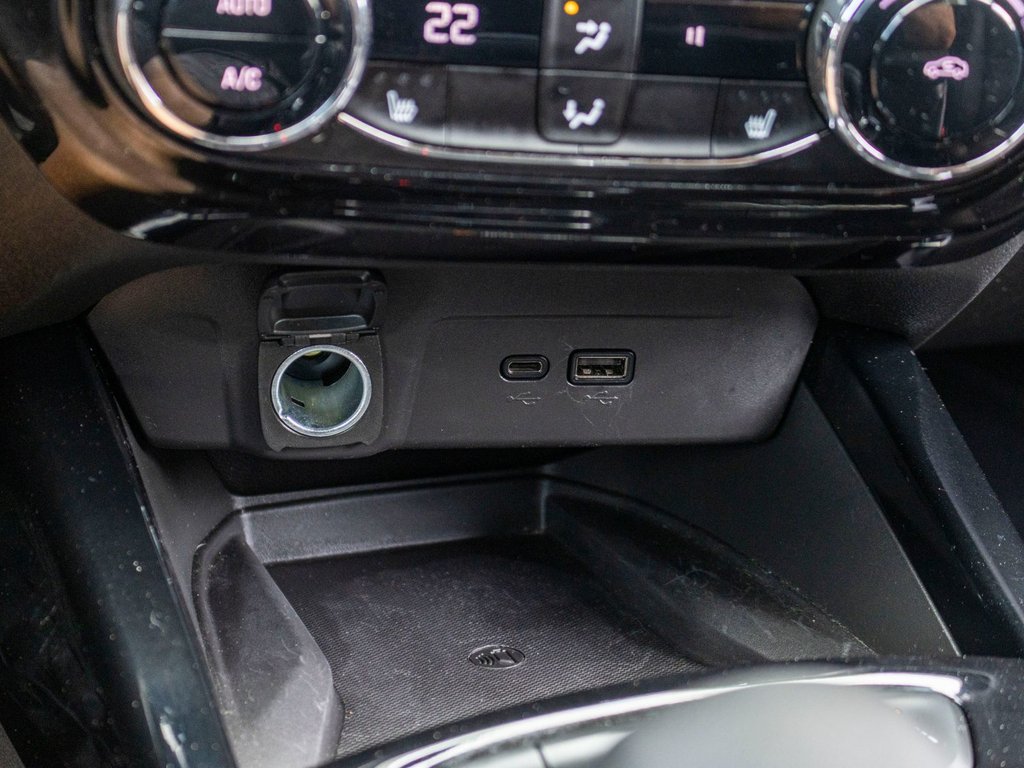 Chevrolet Trax 2RS **JAMAIS ACCIDENTÉ + VOLANT CHAUFFANT + MAG** 2025 à Charlemagne, Québec - 16 - w1024h768px