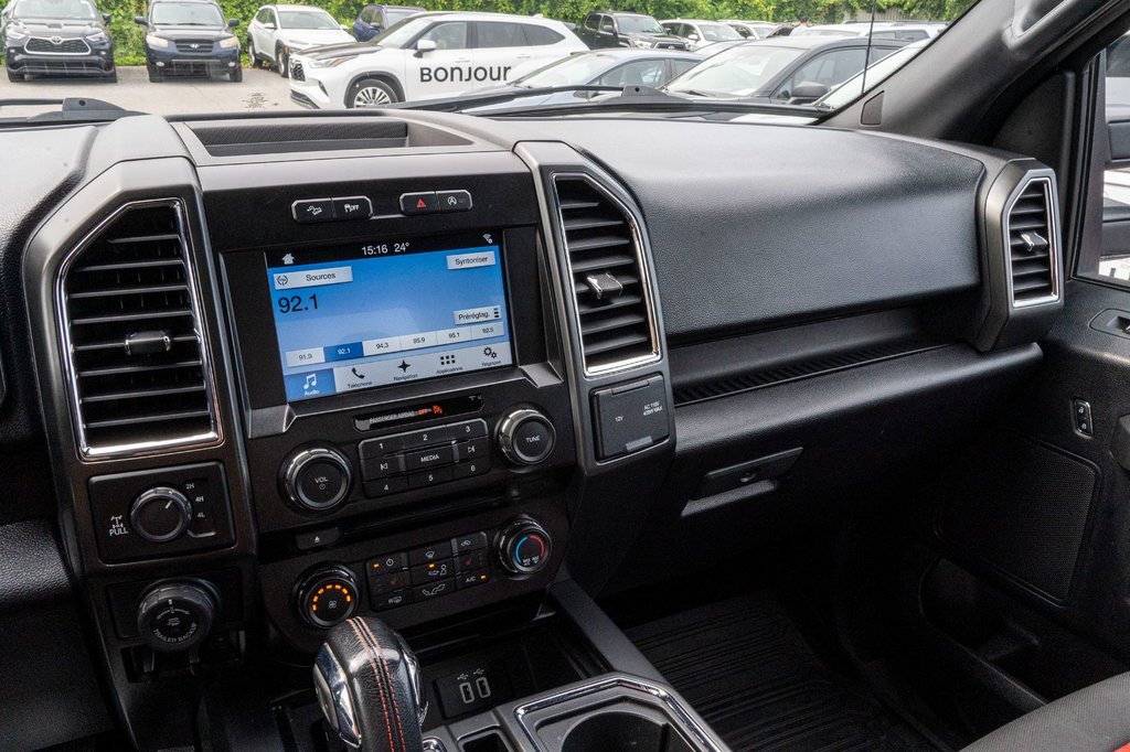 2016 Ford F-150 FX4 OFF ROAD **JAMAIS ACCIDENTÉ+TOIT PANO+20PO** in Charlemagne, Quebec - 12 - w1024h768px