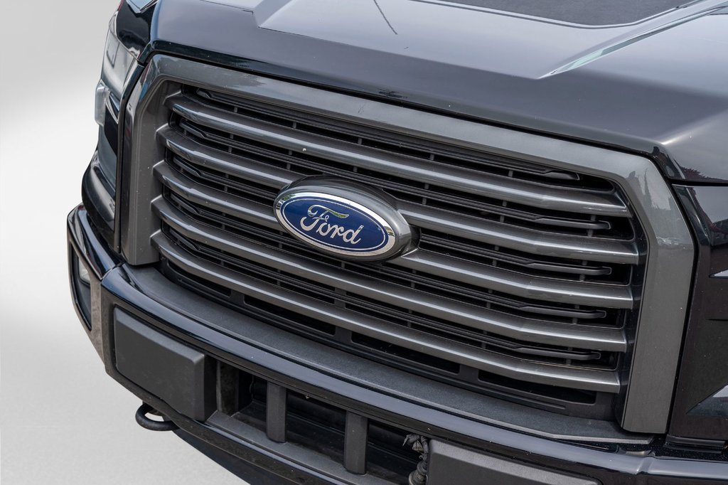 2016 Ford F-150 FX4 OFF ROAD **JAMAIS ACCIDENTÉ+TOIT PANO+20PO** in Charlemagne, Quebec - 26 - w1024h768px