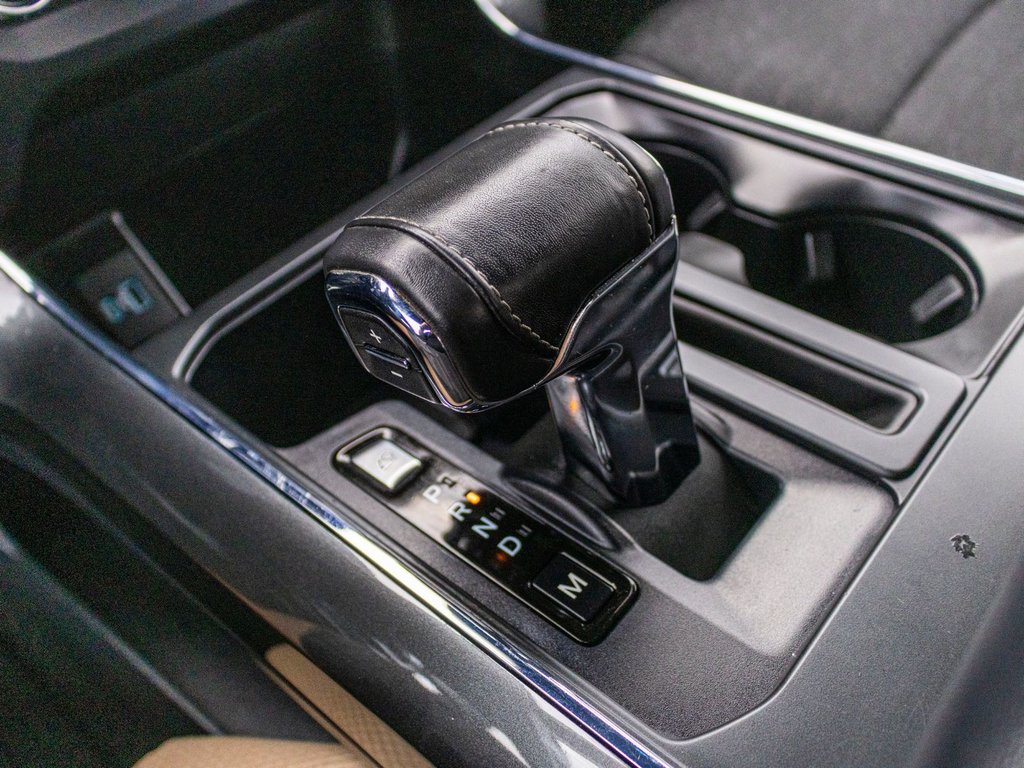 2021 Ford F-150 XLT**JAMAIS ACCIDENTÉ + VOLANT CUIR + MAGS NOIR in Saint-Jérôme, Quebec - 20 - w1024h768px